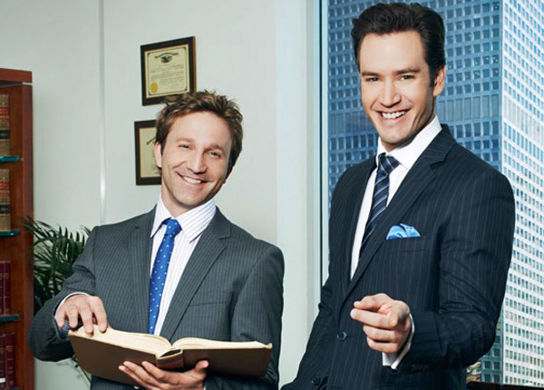 Grille TNT du 21 au 27 février 2015 : avec Franklin & Bash, Mark-Paul Gosselaar débarque sur Chérie 25