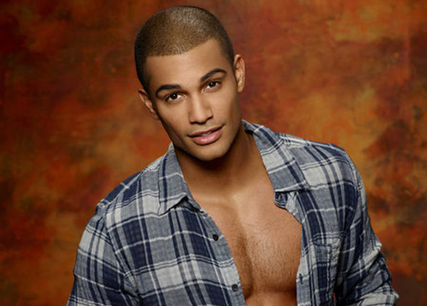 Devious Maids : le top model Nathan Owens (Des jours et des vies) dans la saison 3 Devious Maids : le top model Nathan Owens (Des jours et des vies) dans la saison 3
