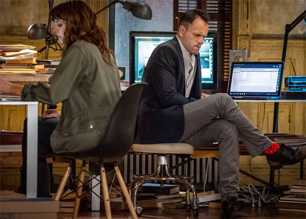 Elementary, saison 3 sur M6 : la fin du duo Sherlock Holmes et Joan Watson ? Elementary, saison 3 sur M6 : la fin du duo Sherlock Holmes et Joan Watson ?