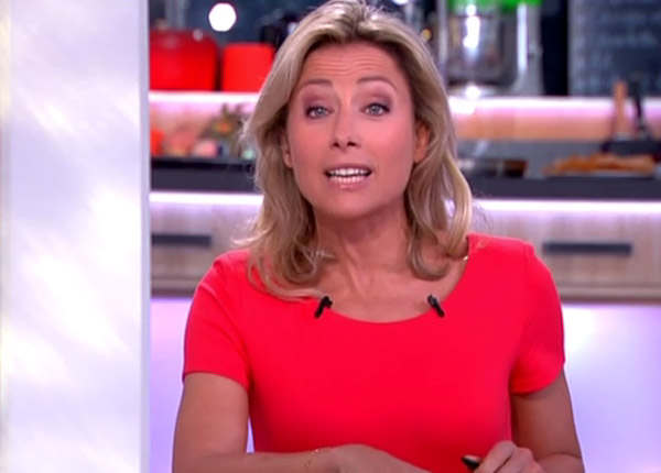 C à vous : Anne-Sophie Lapix toujours en grande forme sur France 5