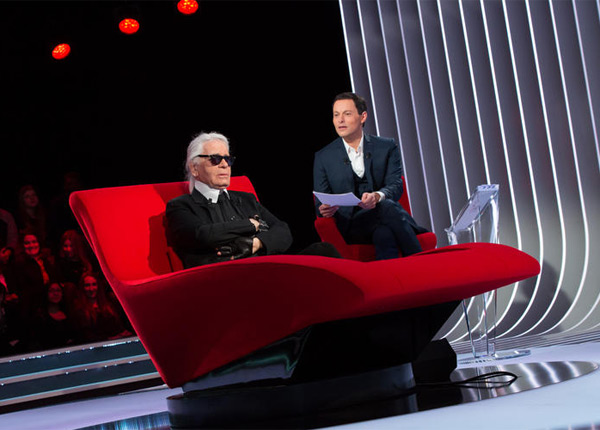 Le Divan : Alain Finkielkraut chez Marc-Olivier Fogiel, avant Josiane Balasko et Anne Hidalgo