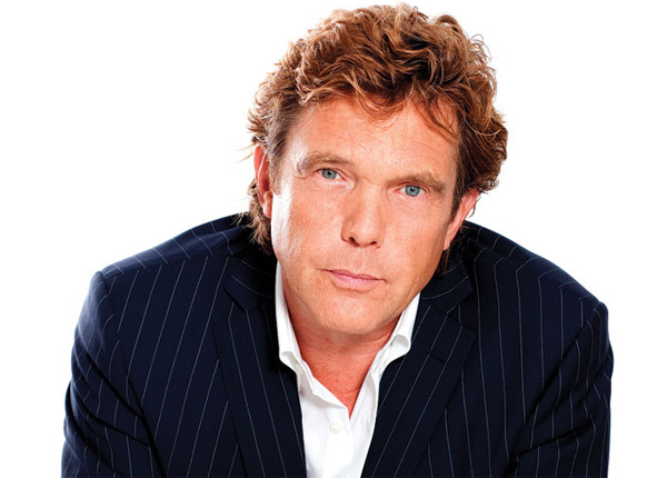 John de Mol : « C’est ridicule de vouloir relier l’accident de Dropped à la télé-réalité » John de Mol : « C’est ridicule de vouloir relier l’accident de Dropped à la télé-réalité »