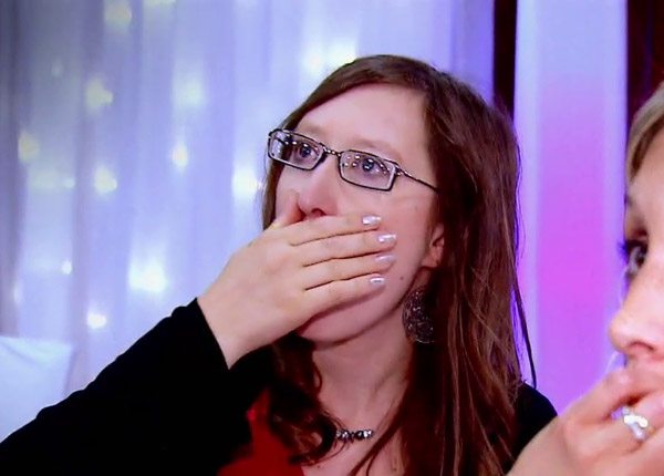 4 mariages pour 1 lune de miel : Sonia récolte les critiques de ses concurrentes, TF1 creuse l’écart 4 mariages pour 1 lune de miel : Sonia récolte les critiques de ses concurrentes, TF1 creuse l’écart