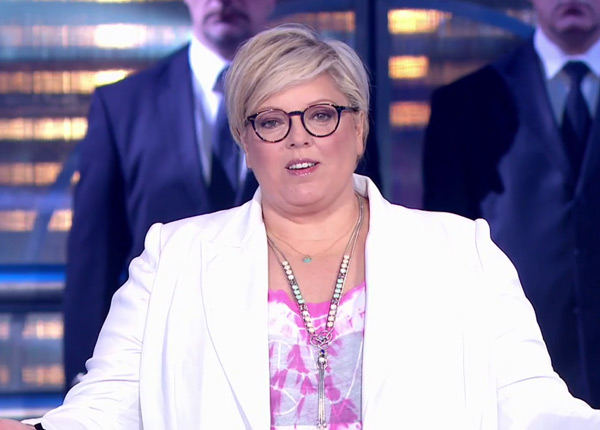 Money Drop : Laurence Boccolini met TF1 en danger, Nagui aligne les records sur France 2