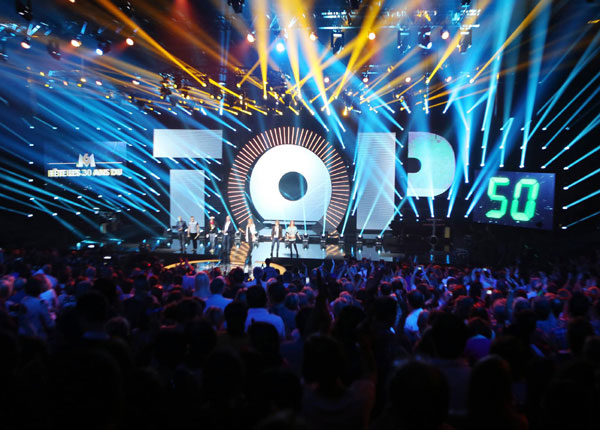 Boris / Soirée Disco (M6 fête les 30 ans du Top 50) : « Je me suis tapé un bon délire avec Cyril Hanouna dans Touche pas à mes années 90. » Boris / Soirée Disco (M6 fête les 30 ans du Top 50) : « Je me suis tapé un bon délire avec Cyril Hanouna dans Touche pas à mes années 90. »