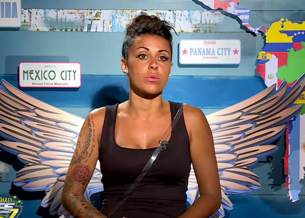 Les Anges 7 : Shanna mise à l’écart, Jessica bientôt en couple avec Jon ? Les Anges 7 : Shanna mise à l’écart, Jessica bientôt en couple avec Jon ?