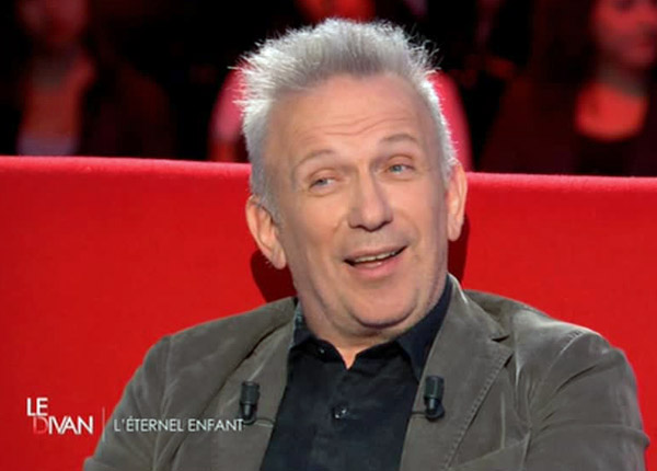 Le Divan : Marc-Olivier Fogiel atteint son plus bas niveau historique avec Jean-Paul Gaultier 