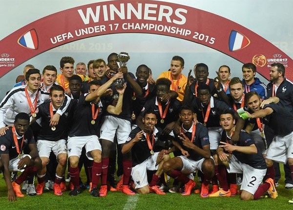 Euro U17 : Le France gagne face à l’Allemagne (4-1), D8 leader TNT