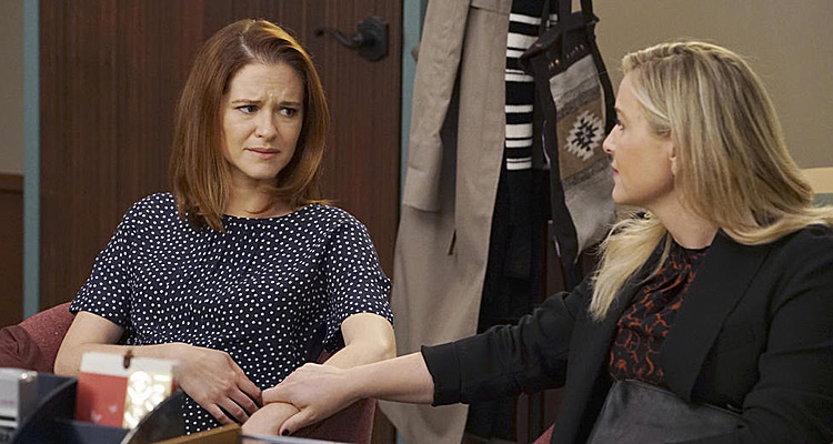 Grey’s Anatomy (saison 14) : Jessica Capshaw (Arizona Robbins) et Sarah Drew (April Kepner) font leurs adieux aux téléspectateurs