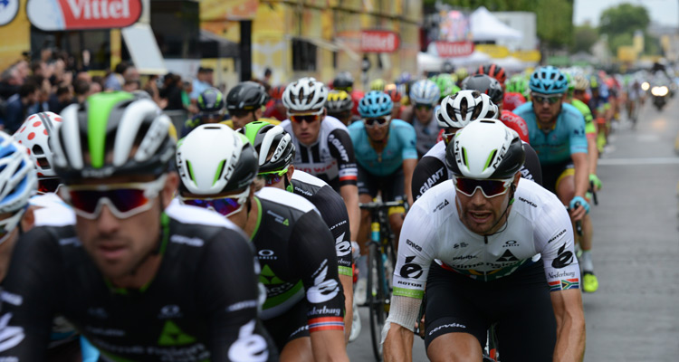 Critérium du Dauphiné 2018 : Bardet, Kwiatkowski et Thomas favoris, une arrivée face à la finale de Roland Garros