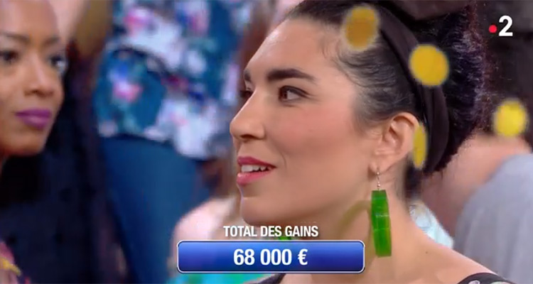 N’oubliez pas les paroles : Magali de retour, la maestro Karine en roue libre N’oubliez pas les paroles : Magali de retour, la maestro Karine en roue libre