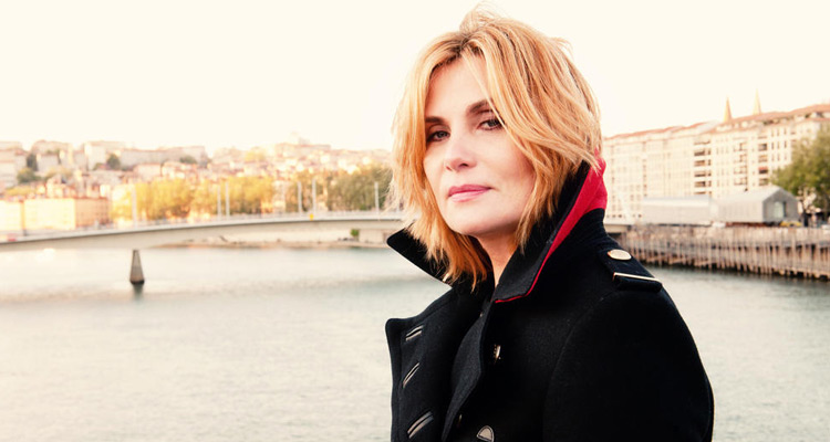 Insoupçonnable : le remake de The Fall par TF1, Emmanuelle Seigner relaye Gillian Anderson