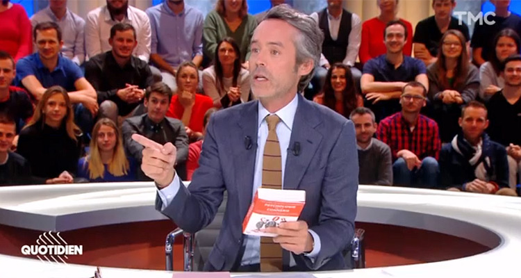 Quotidien : Yann Barthès dominé par Cyril Hanouna pour Halloween