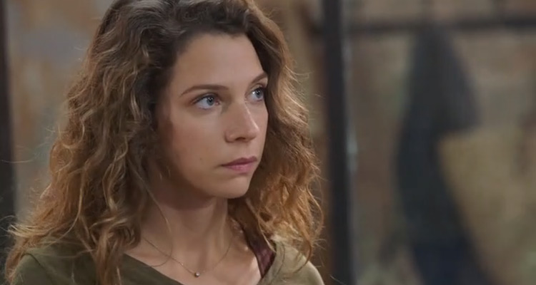 Plus belle la vie (spoiler) : Léa démasque Stan, Babeth infidèle ? Plus belle la vie (spoiler) : Léa démasque Stan, Babeth infidèle ?