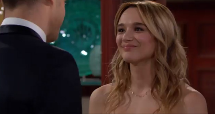 Hunter King (Les feux de l’amour) : « Summer n’est pas méchante mais les gens adorent la détester » Hunter King (Les feux de l’amour) : « Summer n’est pas méchante mais les gens adorent la détester »