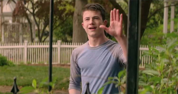 Chair de poule (C8) : comment Dylan Minnette (13 reasons why) a affronté de « vrais monstres »