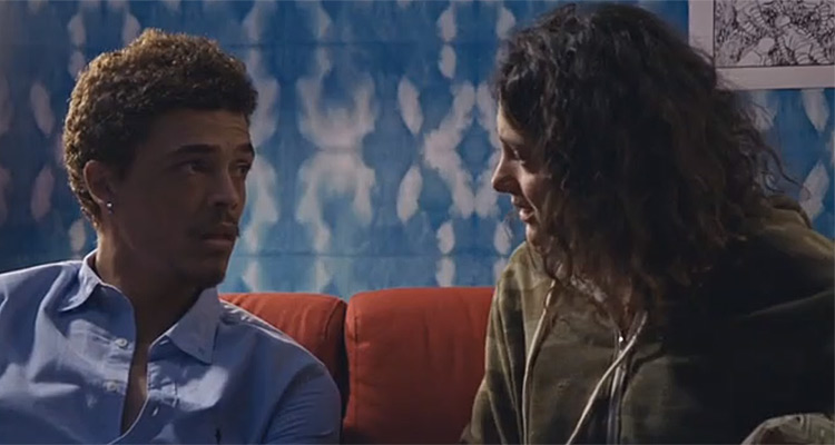 Plus belle la vie (spoiler) : Baptiste suspecte Emma après les graves blessures de Mathis Plus belle la vie (spoiler) : Baptiste suspecte Emma après les graves blessures de Mathis