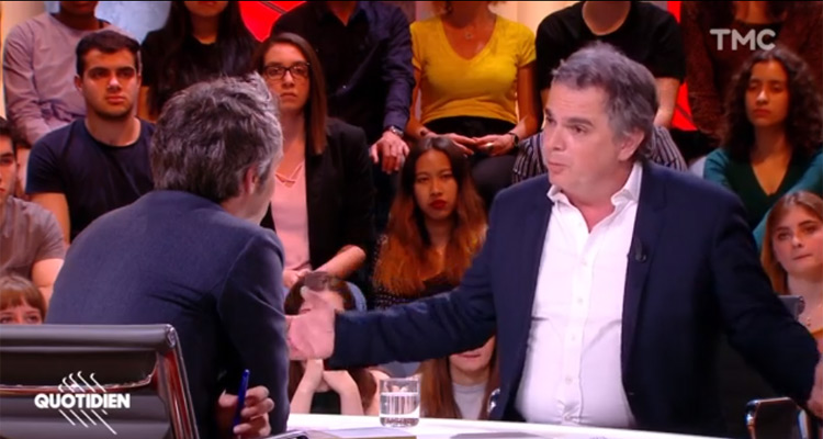 Quotidien : Yann Barthès en difficulté avec le foot féminin, Cyril Hanouna résiste bien