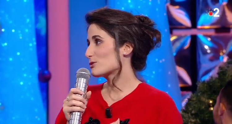 N’oubliez pas les paroles : la maestro Cindy enchaîne les grosses performances, une cagnotte à 100 000 euros pour Noël ?