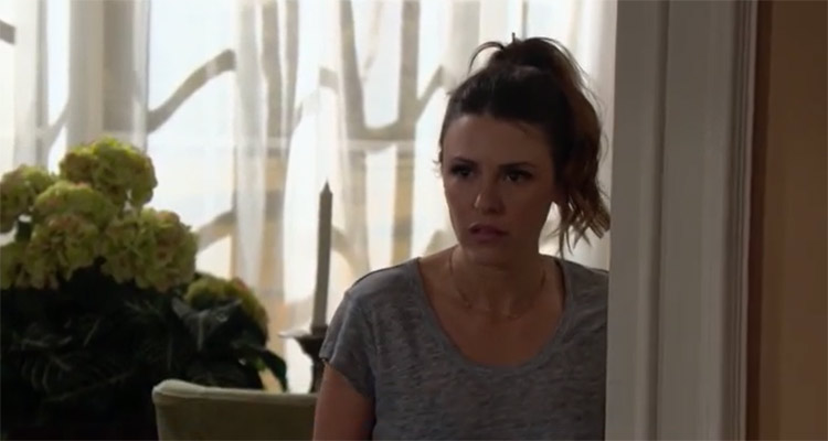 Les feux de l’amour en avance : le suicide de Chloé (épisode du jeudi 9 avril 2020 sur TF1) Les feux de l’amour en avance : le suicide de Chloé (épisode du jeudi 9 avril 2020 sur TF1)