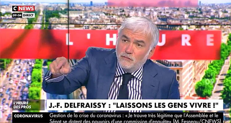 L’heure des pros : Pascal Praud dénonce une mort programmée, CNews accentue son audience