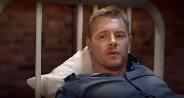 Dans la peau de mon frère jumeau (TF1) : une histoire vraie pour le changement d’identité de Rick Cosnett (Vampire Diaries) ?