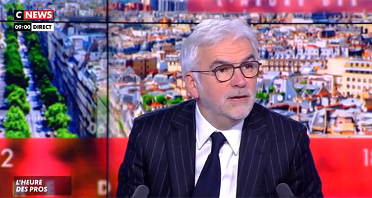 L’heure des pros : Pascal Praud stoppé, CNews freinée