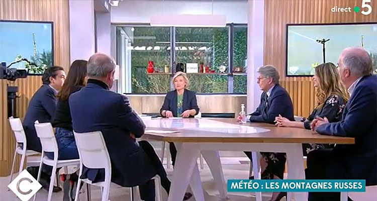 C à vous : Anne-Elisabeth Lemoine en pleine détresse, France 5 joue les consolantes