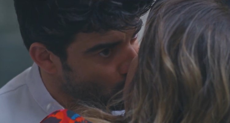 Plus belle la vie en avance : Romain embrasse Luna sous les yeux de Victoire, retour gagnant pour Abdel (épisode du vendredi 14 mai 2021 sur France 3)