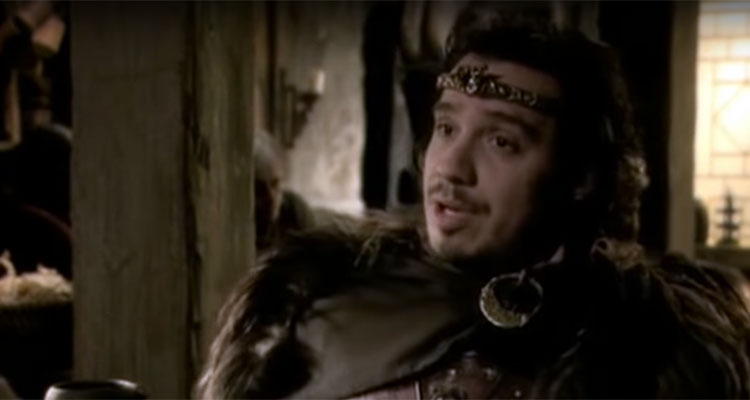 Kaamelott (6ter) : le carton d’Alexandre Astier avant le film, Bruno Salomone écarté du premier volet