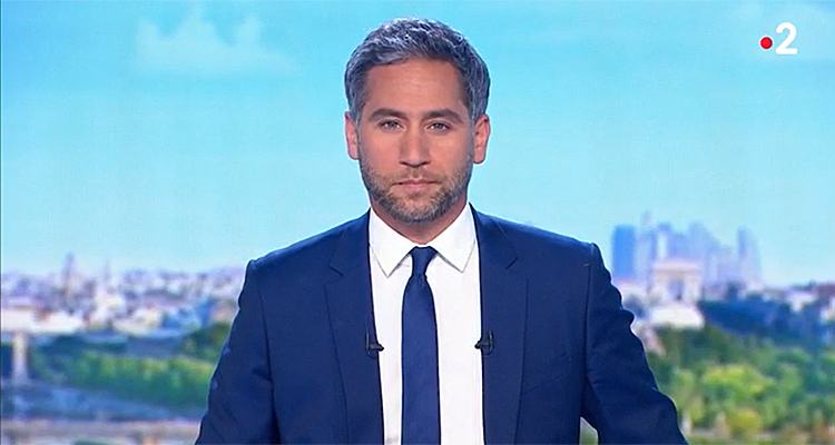 JT 13H : Julien Benedetto bouscule France 2, Marie-Sophie Lacarrau dans l’attente