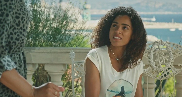 Plus belle la vie (spoiler) : Fanny et Romain de retour sur l’île, un amour impossible après un rapprochement avec le Docteur Vidal ?