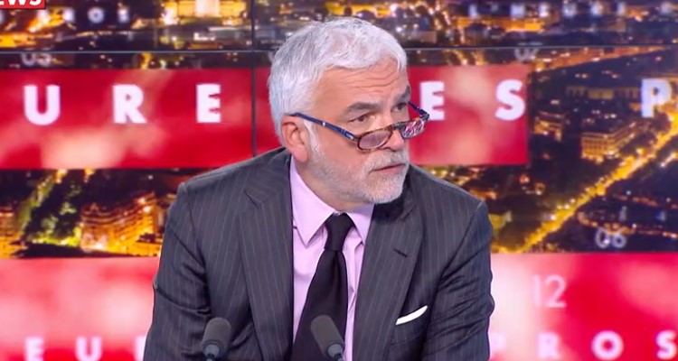 L’heure des Pros : agression controversée sur CNews, Pascal Praud parasite Ruth Elkrief