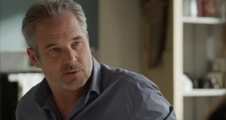 Fabrice Deville (Un si grand soleil) : « Florent va essayer d’aider Claire... et il y a un vrai danger pour lui » Fabrice Deville (Un si grand soleil) : « Florent va essayer d’aider Claire... et il y a un vrai danger pour lui »