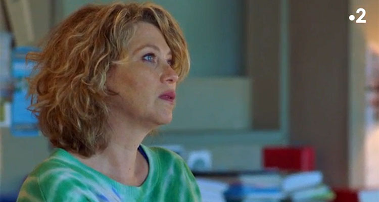 Candice Renoir : la saison 9 évincée par France 2, le ras-le-bol des fans, Cécile Bois s’impatiente Candice Renoir : la saison 9 évincée par France 2, le ras-le-bol des fans, Cécile Bois s’impatiente