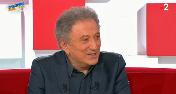 Vivement dimanche : Michel Drucker piégé, la révélation choc d’Emma Smet sur France 2