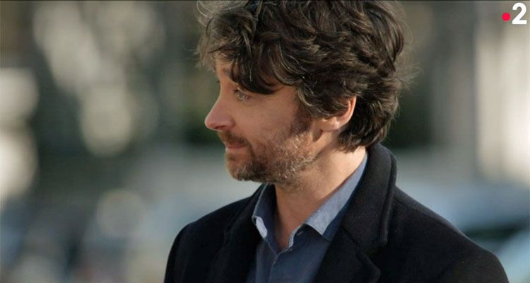 Un si grand soleil (spoiler) : Christophe menacé, le départ choc de Claire sur France 2 Un si grand soleil (spoiler) : Christophe menacé, le départ choc de Claire sur France 2