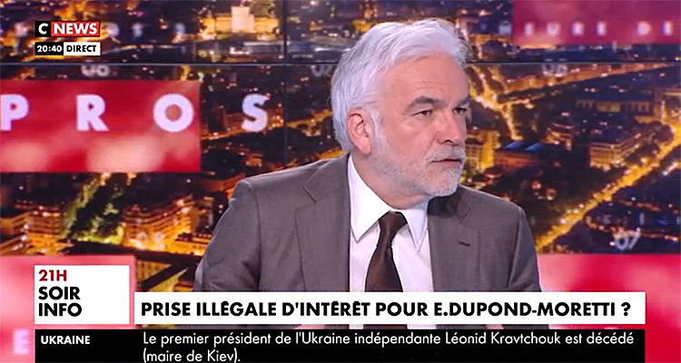 L’heure des Pros : Pascal Praud explose en direct, le rappel à l’ordre de Charlotte d’Ornellas sur CNews 