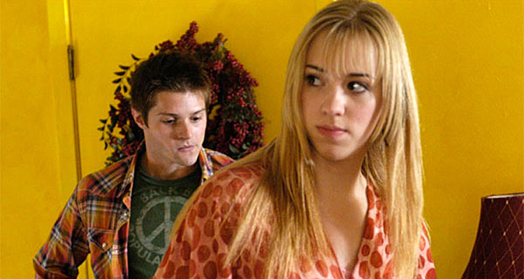 Conséquences (M6) : Andrea Bowen, la fille de Susan dans Desperate Housewives, face au VIH, Jennie Garth en professeure