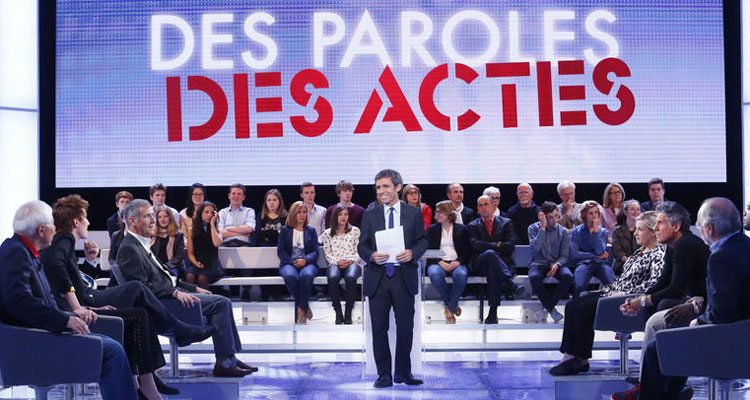 Des Paroles et des actes : une audience encore en baisse pour David Pujadas 