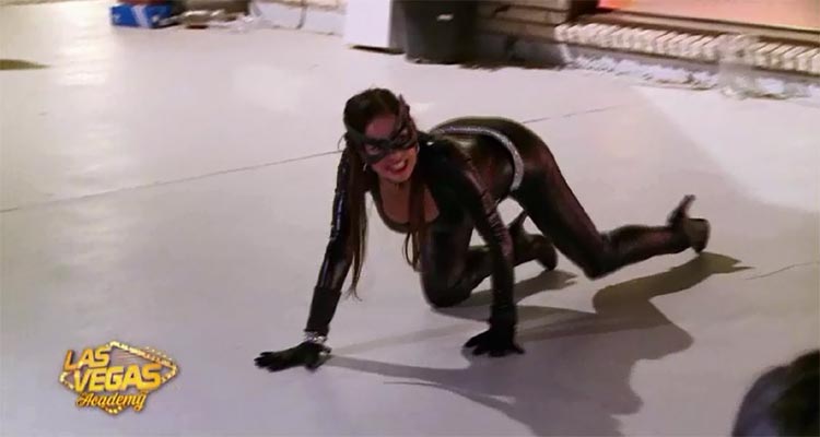 Las Vegas Academy : Douchka se prend pour Catwoman, Pauline repousse Mehdi