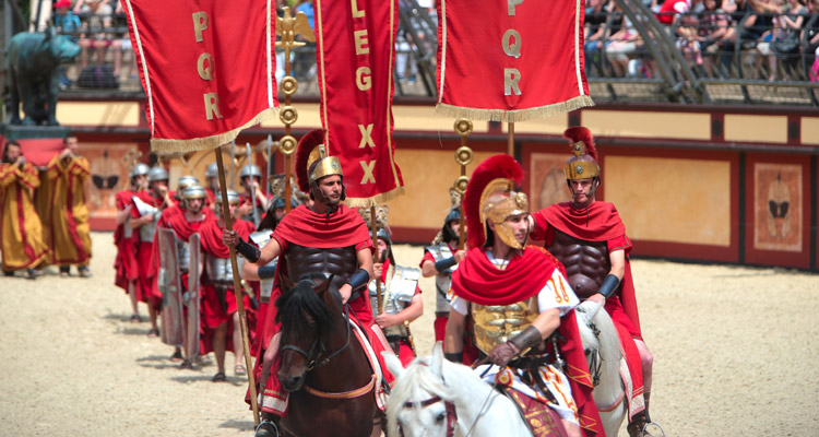 Zone Interdite : M6 mise sur le Puy du Fou pour relancer ses audiences