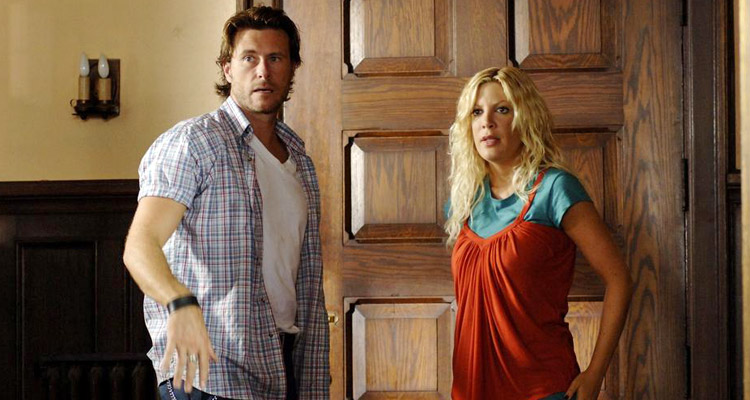 La maison du secret (TF1) : Tori Spelling donne la réplique à son mari Dean McDermott