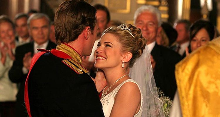 Le Prince et moi (M6) : mariage royal pour Kam Heskin (Sunset Beach) et Luke Mably (Star Crossed)