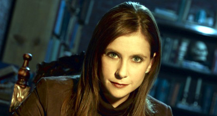 Roman Noir (M6) : Qui est Samantha Kinsey, incarnée par Kellie Martin (Urgences) ?