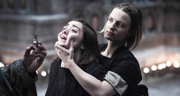 Game of Thrones : Arya Stark (Maisie Williams) à la recherche de ses sens et mise à l’épreuve dans la saison 6 