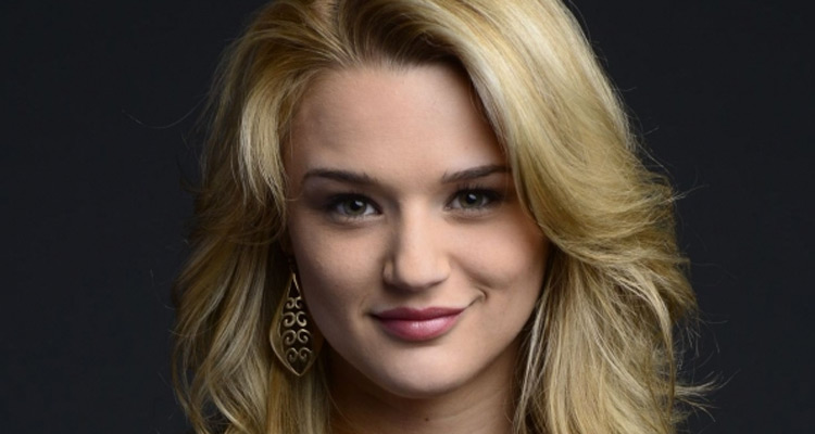 Hunter King (Les Feux de l’amour) : « Je ne veux pas que le public voit Summer juste comme une ado mal élevée »