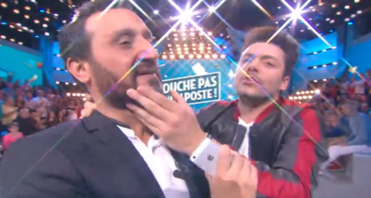 Touche pas à mon poste : Kev Adams dévoile le numéro de Cyril Hanouna, audiences au top pour C8