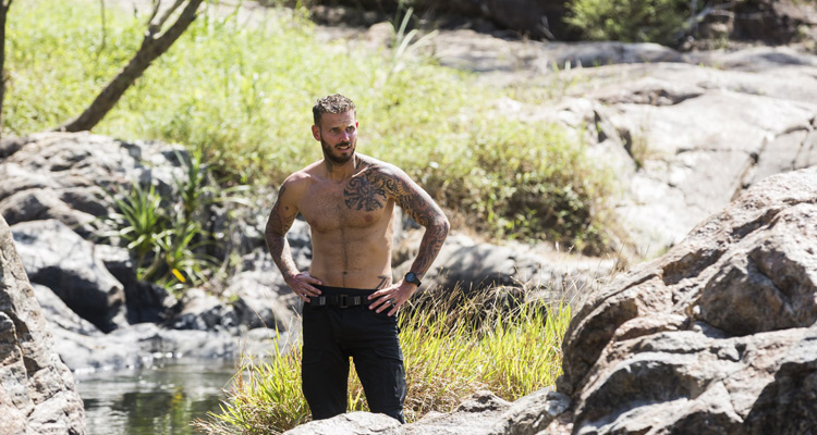 À L’État sauvage : M. Pokora prend le relais de Michaël Youn sur M6 avec Mike Horn À L’État sauvage : M. Pokora prend le relais de Michaël Youn sur M6 avec Mike Horn
