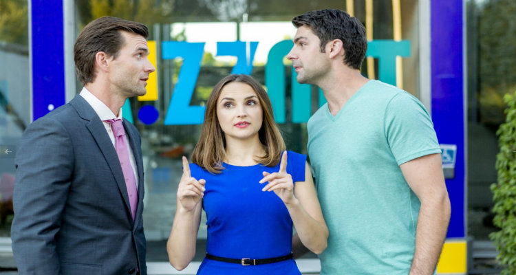 Maman 2.0 (TF1) : Rachael Leigh Cook courtisée par Travis Milne (Rookie Blue) sous le regard de Lucas Bryant (Haven)